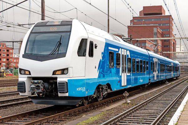 Keolis flirt 7407 te amersfoort %2838748360521%29