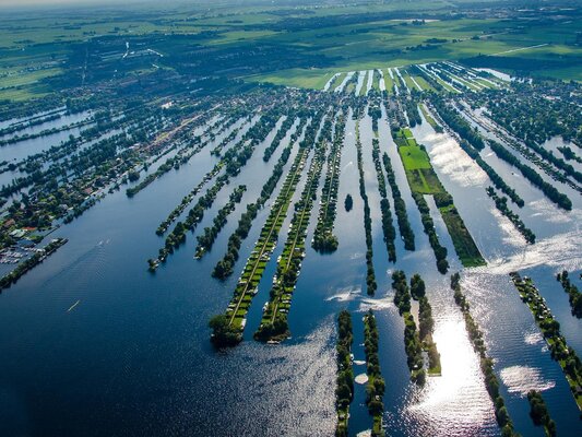 Te koop je eigen onbewoonde eiland in de vinkeveense plas